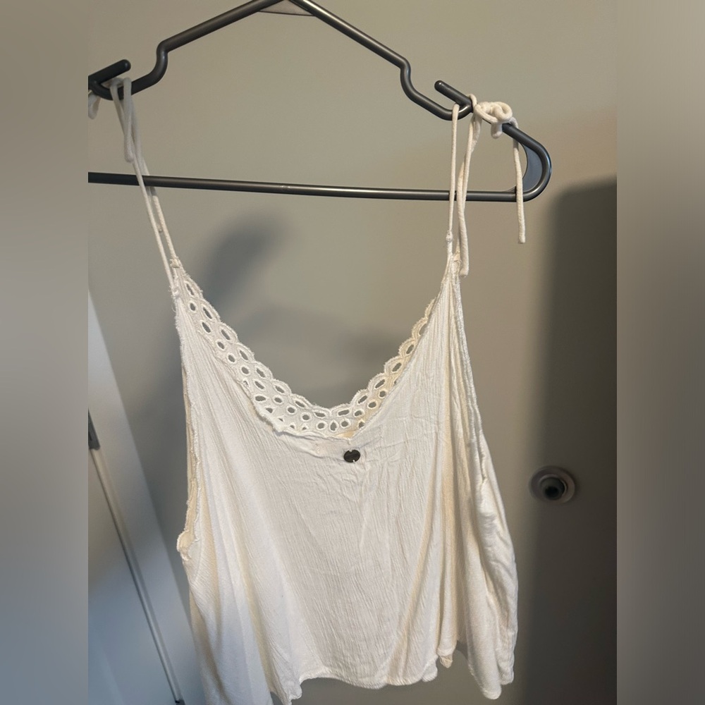 Cream Ripcurl Tank - Picture 2 of 3